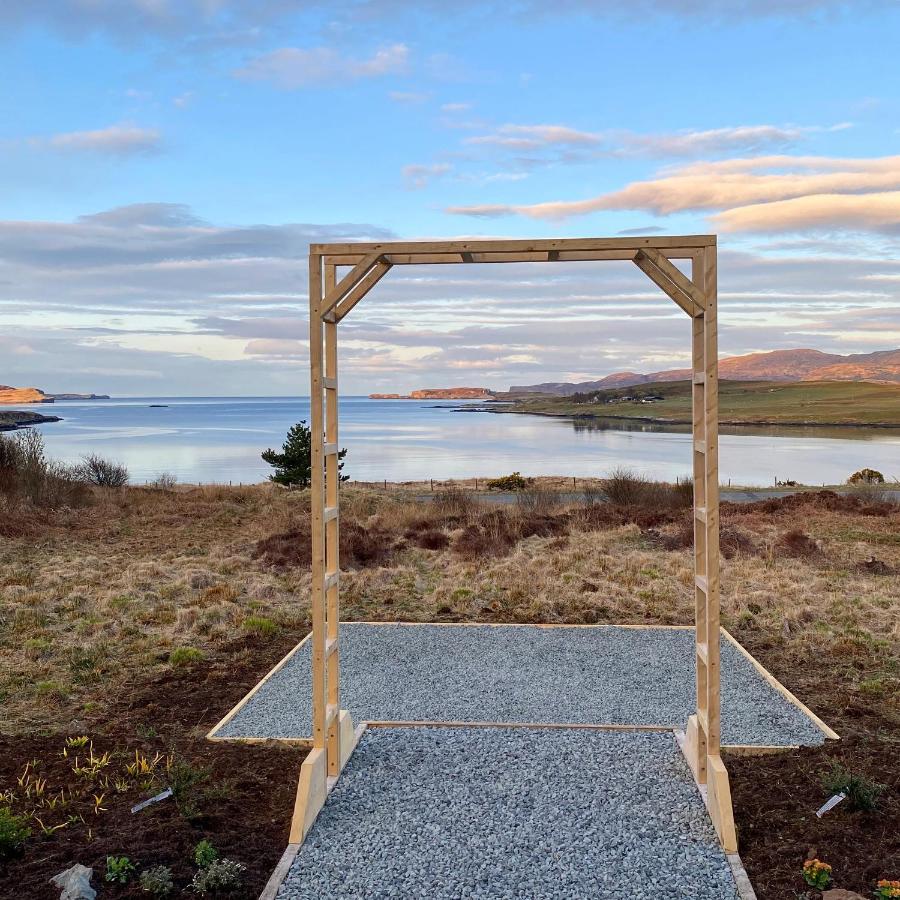 Head In The Skye - Healabhal Cottage Ose Exterior photo